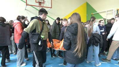 Рятувальники провели навчання для школярів