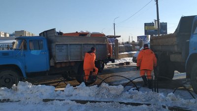 У Луцьку – прорив на водогоні. Ремонті роботи продовжили на один день