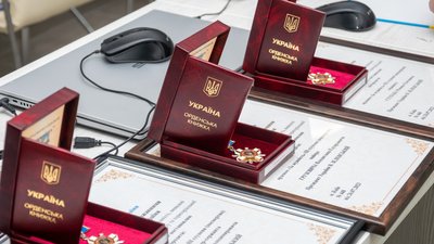 У Хмельницькому прикордонників відзначили Державними нагородами (посмертно)