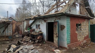 "Мешканець Конотопщини показав розорене російськими військовими господарство "Мешканець Конотопщини показав розорене російськими військовими господарство