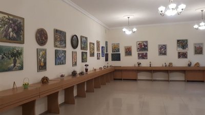 Виставку “Поезія квітів” відкриють у Кропивницькому