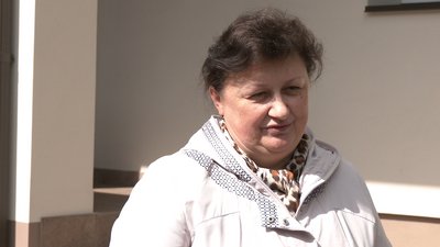 Замах в білій криниці