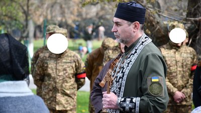 У 2016 році пішов добровольцем. На Кіровоградщині попрощалися з військовим Едуардом Лещенком У 2016 році пішов добровольцем. На Кіровоградщині попрощалися з військовим Едуардом Лещенком