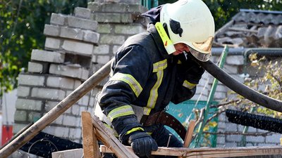 Через обстріли на Миколаївщині сталися чотири пожежі