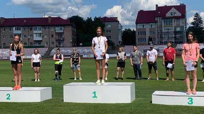 Підсумки Чемпіонату України з легкої атлетики серед юніорів: восьме командне місце та шість медалей