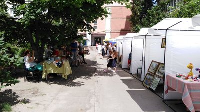 Фестиваль "Yard Fest" влаштували для себе жителі мікрорайону Миколаєва