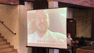 Нові і не забуті старі: хто прийшов на представлення чернігівської «Слуги народу»