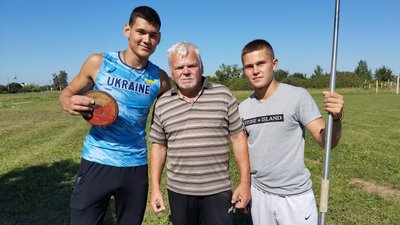 Олег Мороз тренер