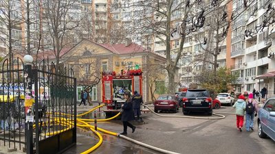 Пожежа у ЖК "Подкова" в Одесі: ... мешканців евакуювали Пожежа у ЖК "Подкова" в Одесі: ... мешканців евакуювали
