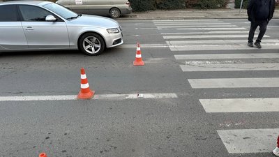 20 переходів в Ужгороді підсвітять світловідбивачами