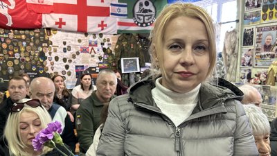 У Кременчуці вшанували пам’ять загиблих військових до річниці початку АТО У Кременчуці вшанували пам’ять загиблих військових до річниці початку АТО