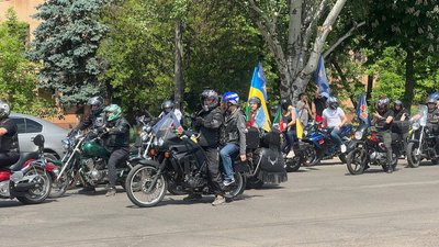 У Кривому Розі відзначили День захисників Маріуполя У Кривому Розі відзначили День захисників Маріуполя