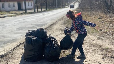 До толоки долучитися дорослі і діти До толоки долучитися дорослі і діти