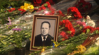 У Житомирі ліквідатори аварії на Чорнобильській АЕС висадили 35 кущів троянд