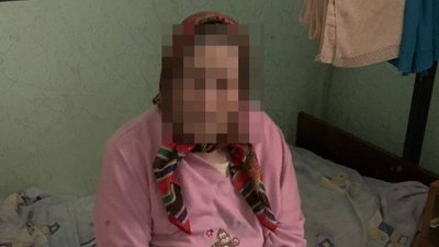 Рівненські патрульні купили їсти пенсіонерці. У соцслужбі пояснили чому так стається Рівненські патрульні купили їсти пенсіонерці. У соцслужбі пояснили чому так стається