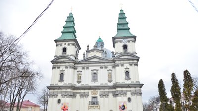 У Тернополі храми УГКЦ використовуватимуть як сховища для жителів міста У Тернополі храми УГКЦ використовуватимуть як сховища для жителів міста