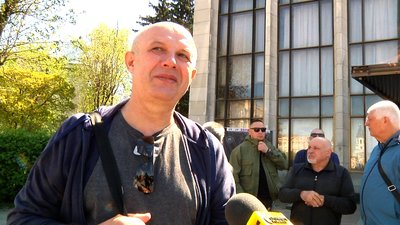 У Житомирі попрощалися з полеглим воїном — актором театру Андрієм Доманським У Житомирі попрощалися з полеглим воїном — актором театру Андрієм Доманським