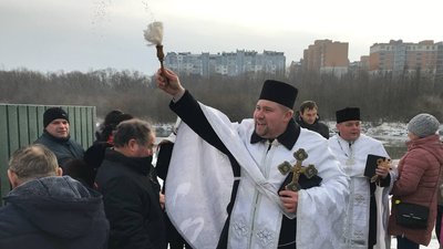 В Івано-Франківську на Бистриці Надвірнянській освятили воду