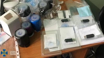 Оборудки із землею здійснювали "чорні реєстратори" на Сумщині