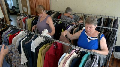 У Черкасах діє соціальний магазин, який допомагає людям, які цього потребують