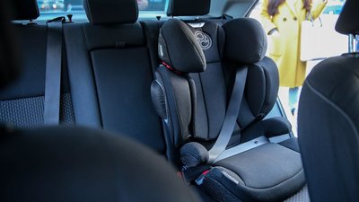 Скількох водіїв на Буковині оштрафували за перевезення дітей без автокрісел