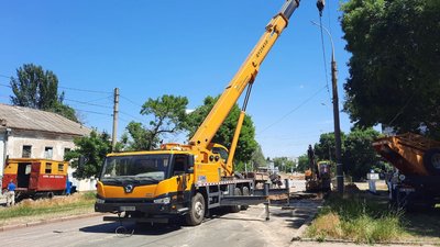 Тривають ремонтні роботи на водомережі Тривають ремонтні роботи на водомережі