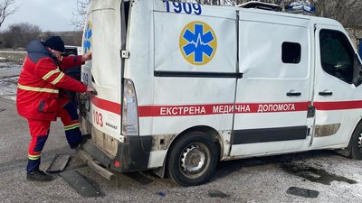 Швидка після удару дроном на Харківщині