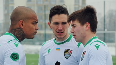 Закарпатське дербі: "Ужгород" та "Минай" зіграли внічию у товариському матчі Закарпатське дербі: "Ужгород" та "Минай" зіграли внічию у товариському матчі