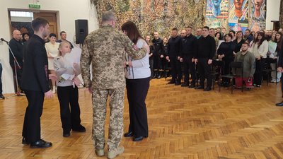 У Черкасах відбулося нагородження до дня Збройних сил України