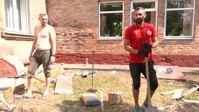 Підготовка до першого вересня: в санаторній школі Черкас облаштовують укриття для проведення уроків Підготовка до першого вересня: в санаторній школі Черкас облаштовують укриття для проведення уроків