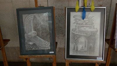 В Миколаївській бібліотеці відкрили виставку місцевої художниці В Миколаївській бібліотеці відкрили виставку місцевої художниці