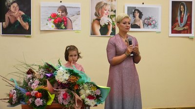 У Миколаєві відкрилась фотовиставка, присвячена мамам, що виховують дітей з інвалідністю У Миколаєві відкрилась фотовиставка, присвячена мамам, що виховують дітей з інвалідністю
