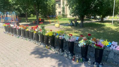 Наслідки обстрілу ТЦ у Кременчуці: що відомо за добу після удару