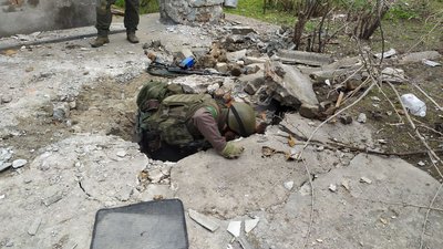 Візуальний огляд території, пошук та вилучення боєприпасів. Як працюють сапери Миколаєва Візуальний огляд території, пошук та вилучення боєприпасів. Як працюють сапери Миколаєва