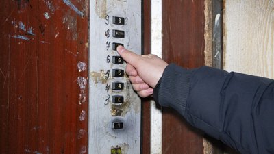 У Чернівцях можна відремонтувати ліфт на умовах співфінансування. Як це зробити У Чернівцях можна відремонтувати ліфт на умовах співфінансування. Як це зробити