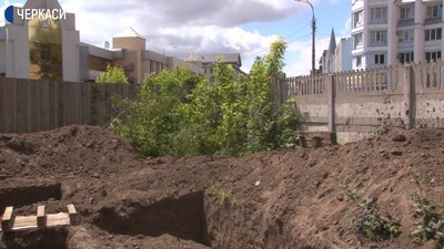 Гончарний горн ХVIII століття віднайшли археологи в центрі Черкас