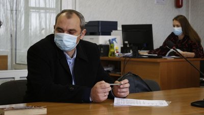 Вбивство босера Лащенка: обвинувачений вперше намагався вийти з СІЗО, суд відмовив Вбивство босера Лащенка: обвинувачений вперше намагався вийти з СІЗО, суд відмовив