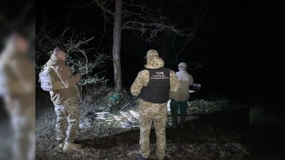 Прикордонники виявили чоловіка, який рибалив під час нересту Прикордонники виявили чоловіка, який рибалив під час нересту