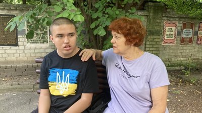 Олена Ігнатенко з сином Вакуленка Олена Ігнатенко з сином Вакуленка