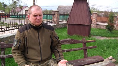 "Там ніхто не біжить і за спину не ховається" – прикордонник на позивний "Сьомий" з Бахмута "Там ніхто не біжить і за спину не ховається" – прикордонник на позивний "Сьомий" з Бахмута