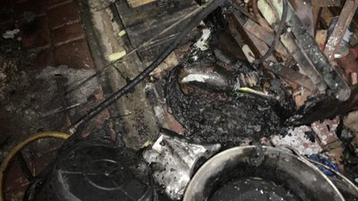 На Закарпатті невідомий підпалив альтанку нардепа від "Слуги народу" На Закарпатті невідомий підпалив альтанку нардепа від "Слуги народу"