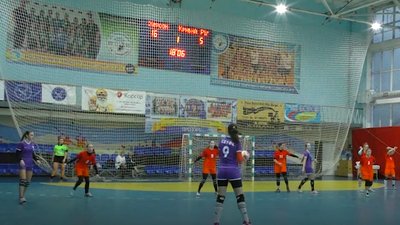 День тренера в Україні: як херсонські наставники готують олімпійських чемпіонів День тренера в Україні: як херсонські наставники готують олімпійських чемпіонів