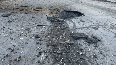 Херсон, обстріли, авто
