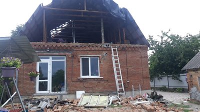 Знеструмлені більше 100 населених пунктів. На Кіровоградщині усувають наслідки зливи та буревію Знеструмлені більше 100 населених пунктів. На Кіровоградщині усувають наслідки зливи та буревію