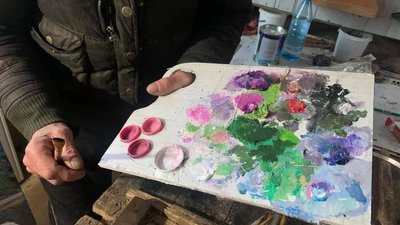 В Івано-Франківську організували благодійний аукціон, щоб відновити зір художнику В Івано-Франківську організували благодійний аукціон, щоб відновити зір художнику