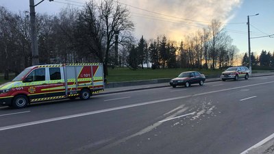 У Житомирі перекинулась автоцистерна з газом – 12 людей евакуювали, рух вулицею перекрили У Житомирі перекинулась автоцистерна з газом – 12 людей евакуювали, рух вулицею перекрили