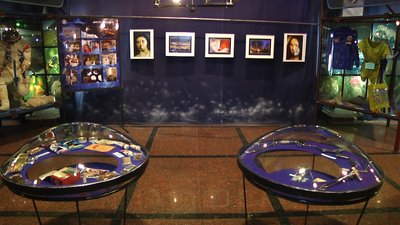У Житомирі в музеї космонавтики відкрили фотовиставку "Подорож до Меркурія" У Житомирі в музеї космонавтики відкрили фотовиставку "Подорож до Меркурія"