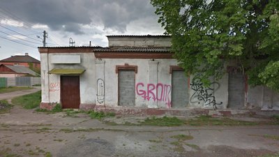 Київрада вирішила, що робити з занедбаним кінотеатром "Молодіжний" на Новобіличах