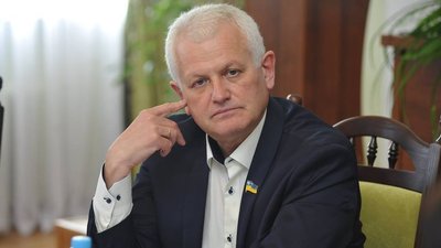 Ректора Херсонського державного університету госпіталізували до лікарні із запаленням легень