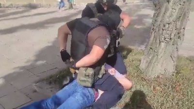 Під час затримання вимагачів у Тернополі Під час затримання вимагачів у Тернополі